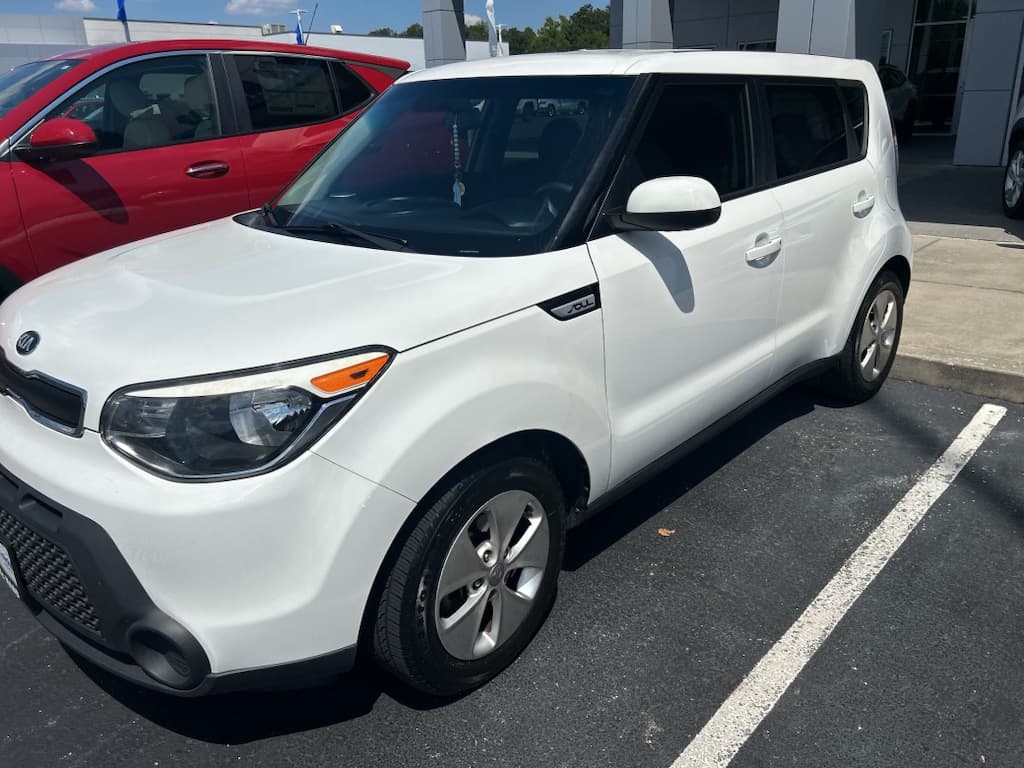 2016 Kia Soul Base — photo 1 of 4