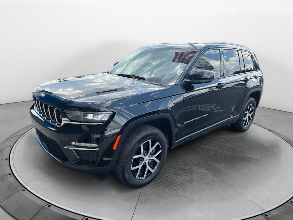 2024 Jeep Grand Cherokee Limited — photo 1 of 14