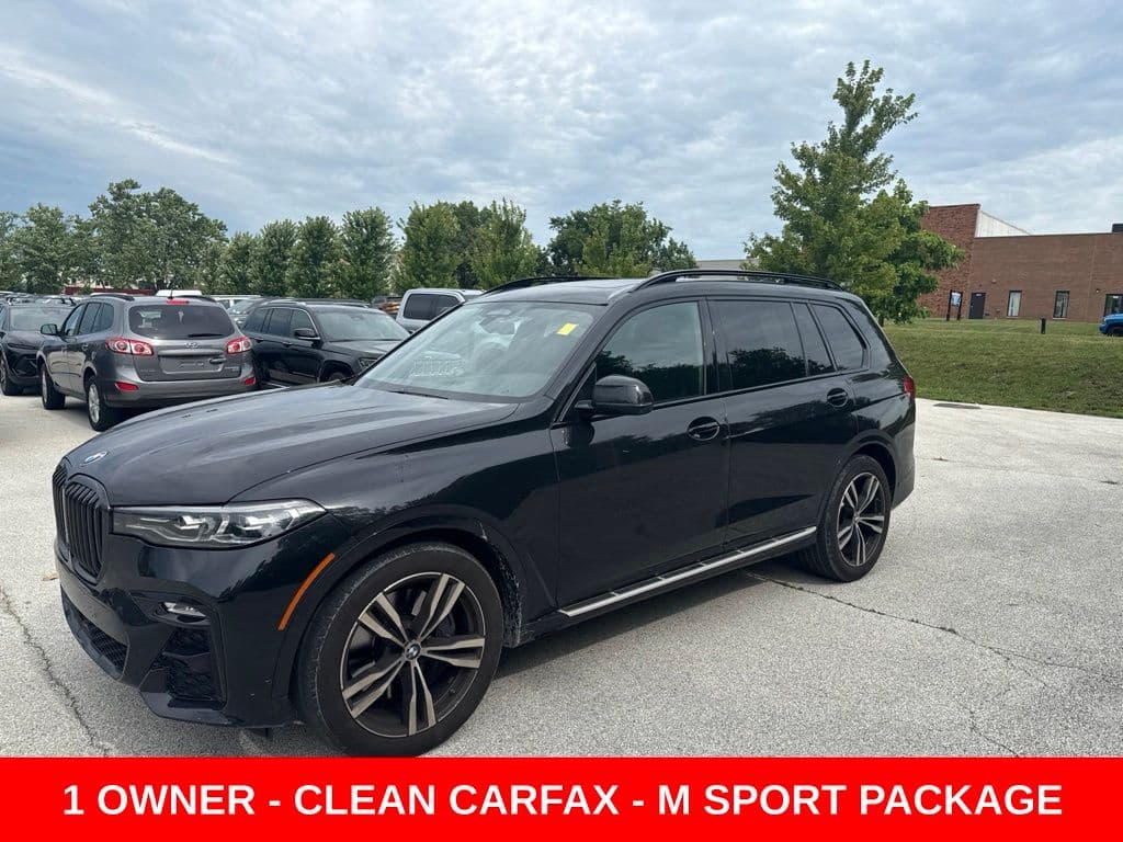 2022 BMW X7 xDrive40i — photo 1 of 6
