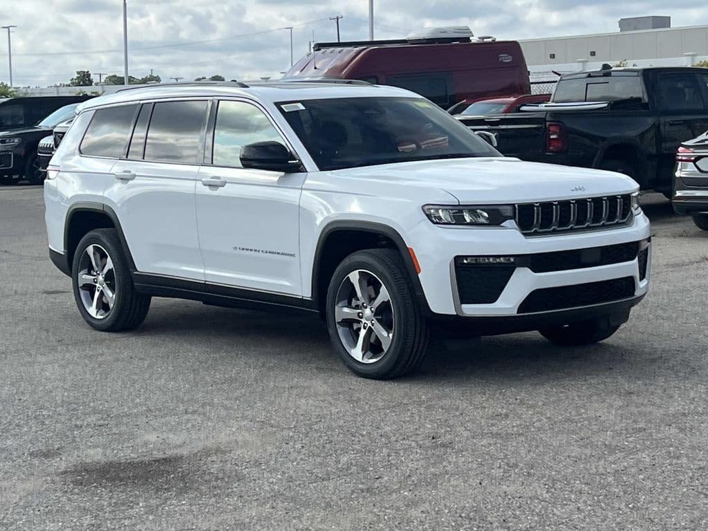 2026 Jeep Grand Cherokee L Limited — photo 1 of 44