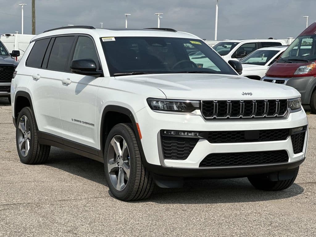 2026 Jeep Grand Cherokee L Limited — photo 1 of 44
