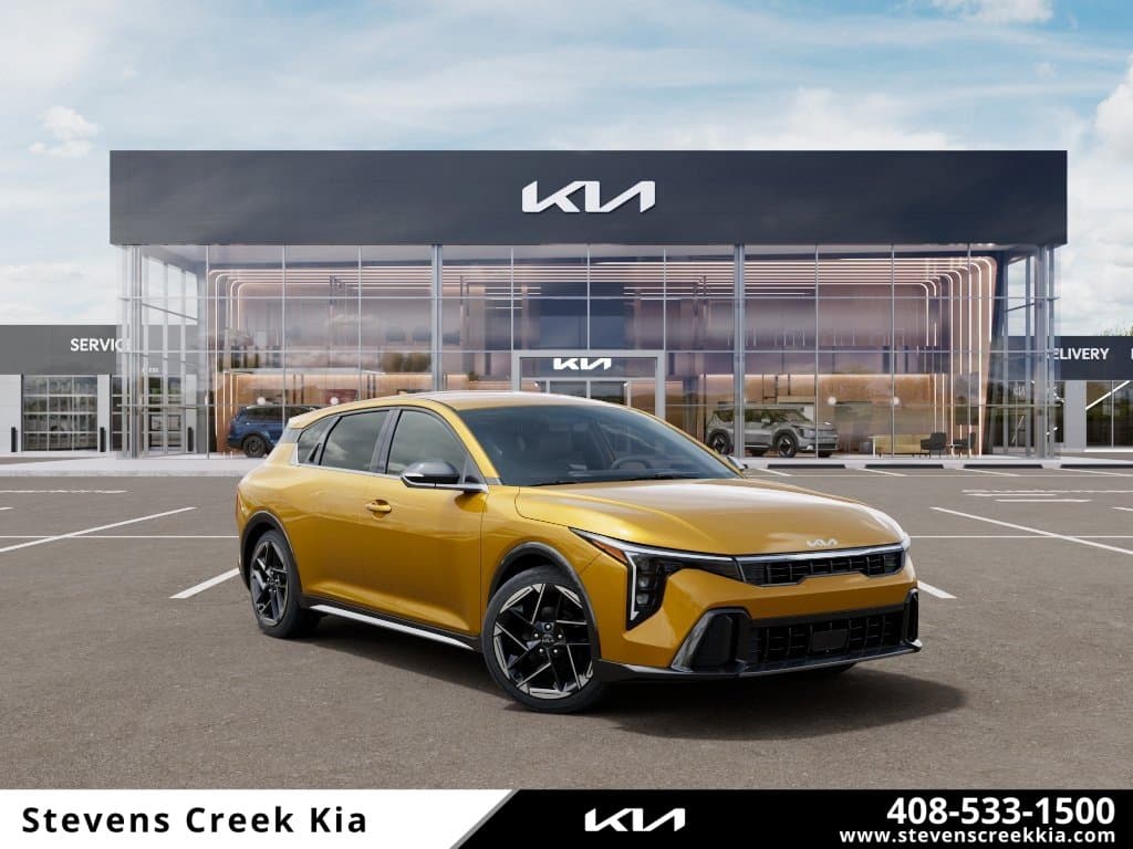 2026 Kia K4 GT-Line — photo 1 of 28