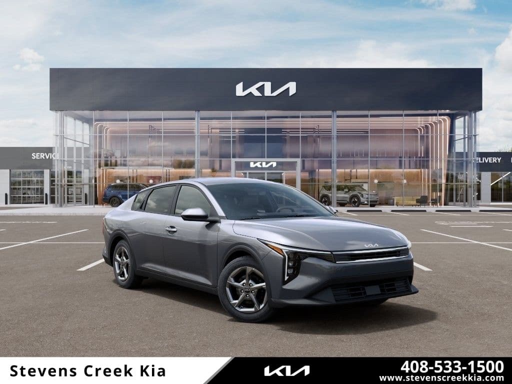 2026 Kia K4 LXS — photo 1 of 28
