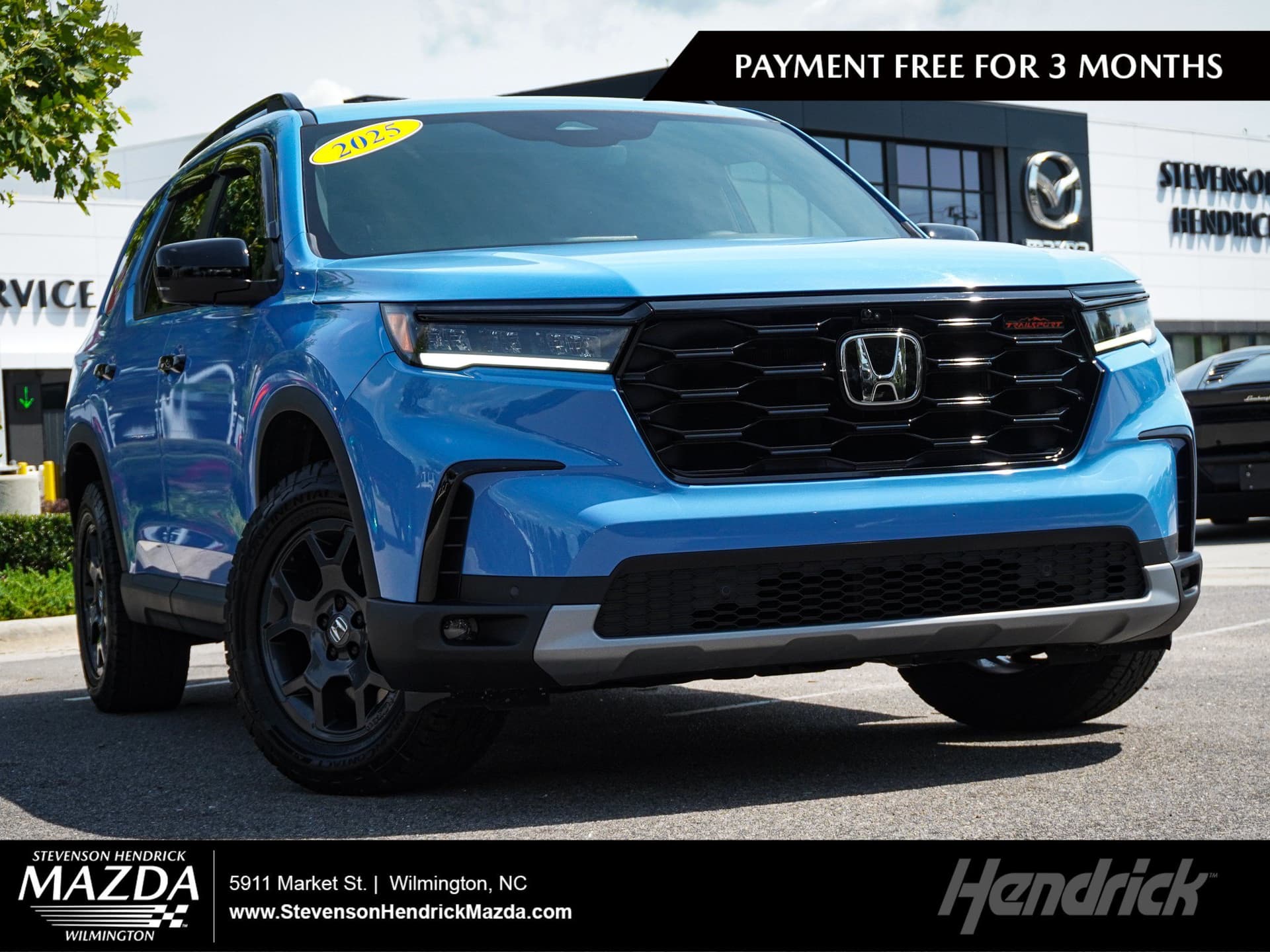 2025 Honda Pilot TrailSport — photo 1 of 39