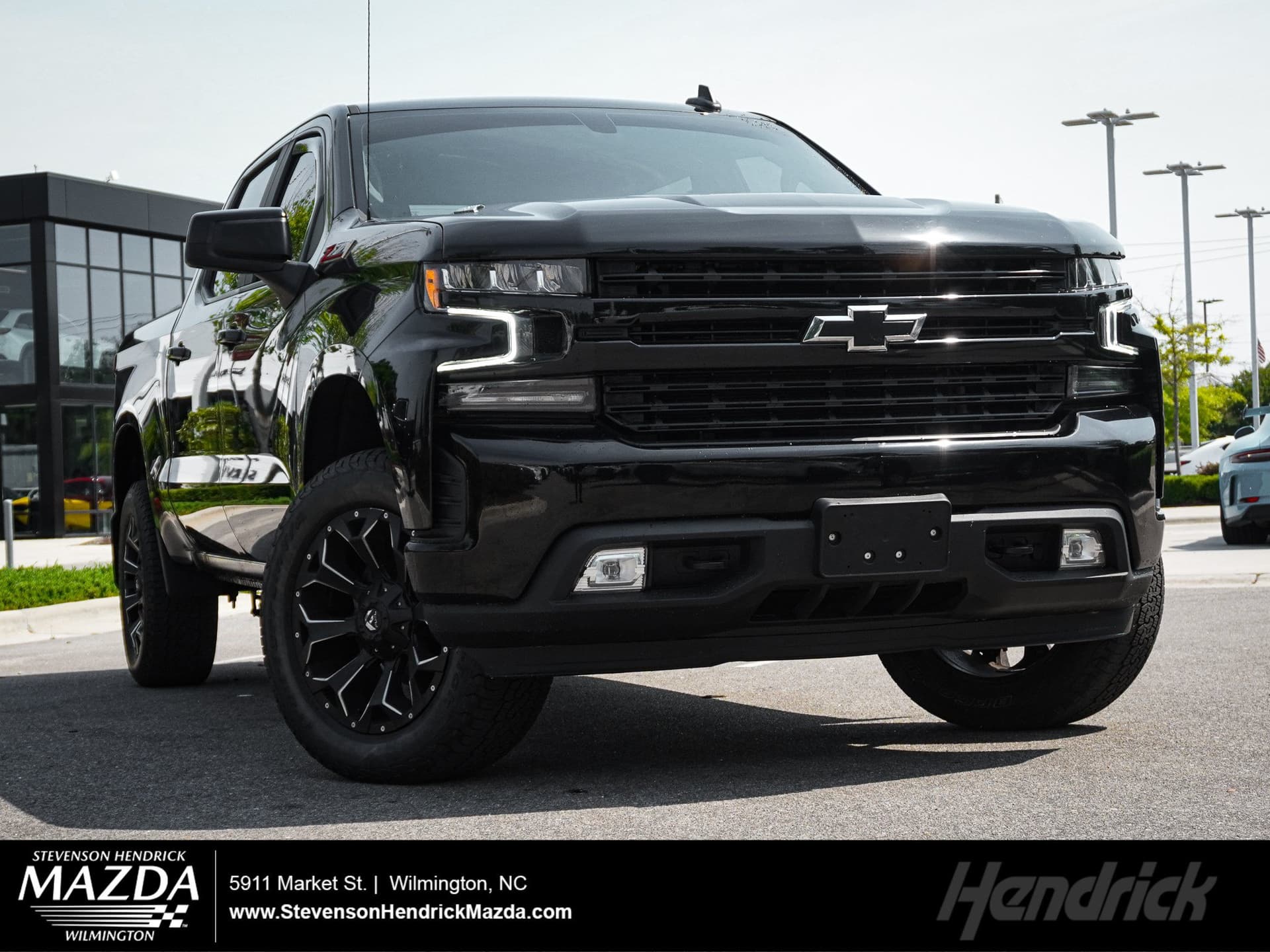 2021 Chevrolet Silverado 1500 RST — photo 1 of 36