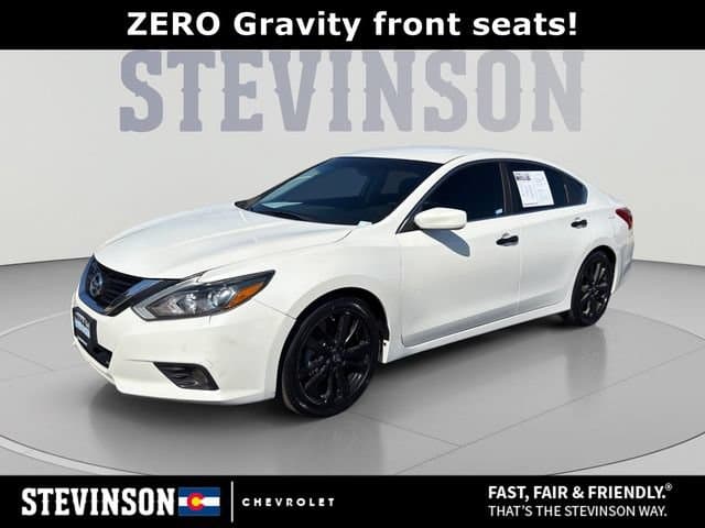2016 Nissan Altima 2.5 SR — photo 1 of 32
