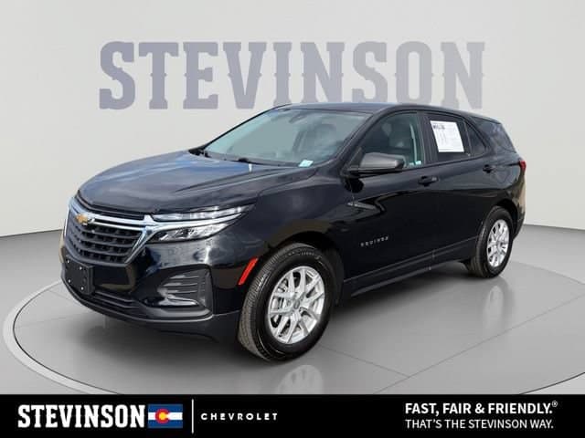 2024 Chevrolet Equinox LS w/1LS — photo 1 of 32
