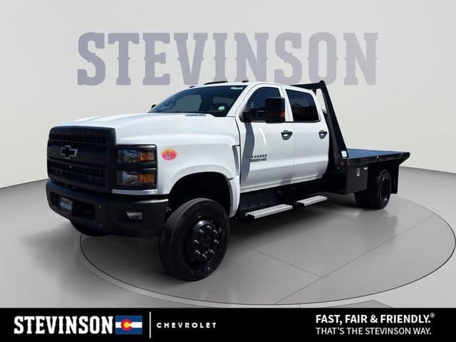 2026 Chevrolet Silverado 5500 HD Work Truck — photo 1 of 33