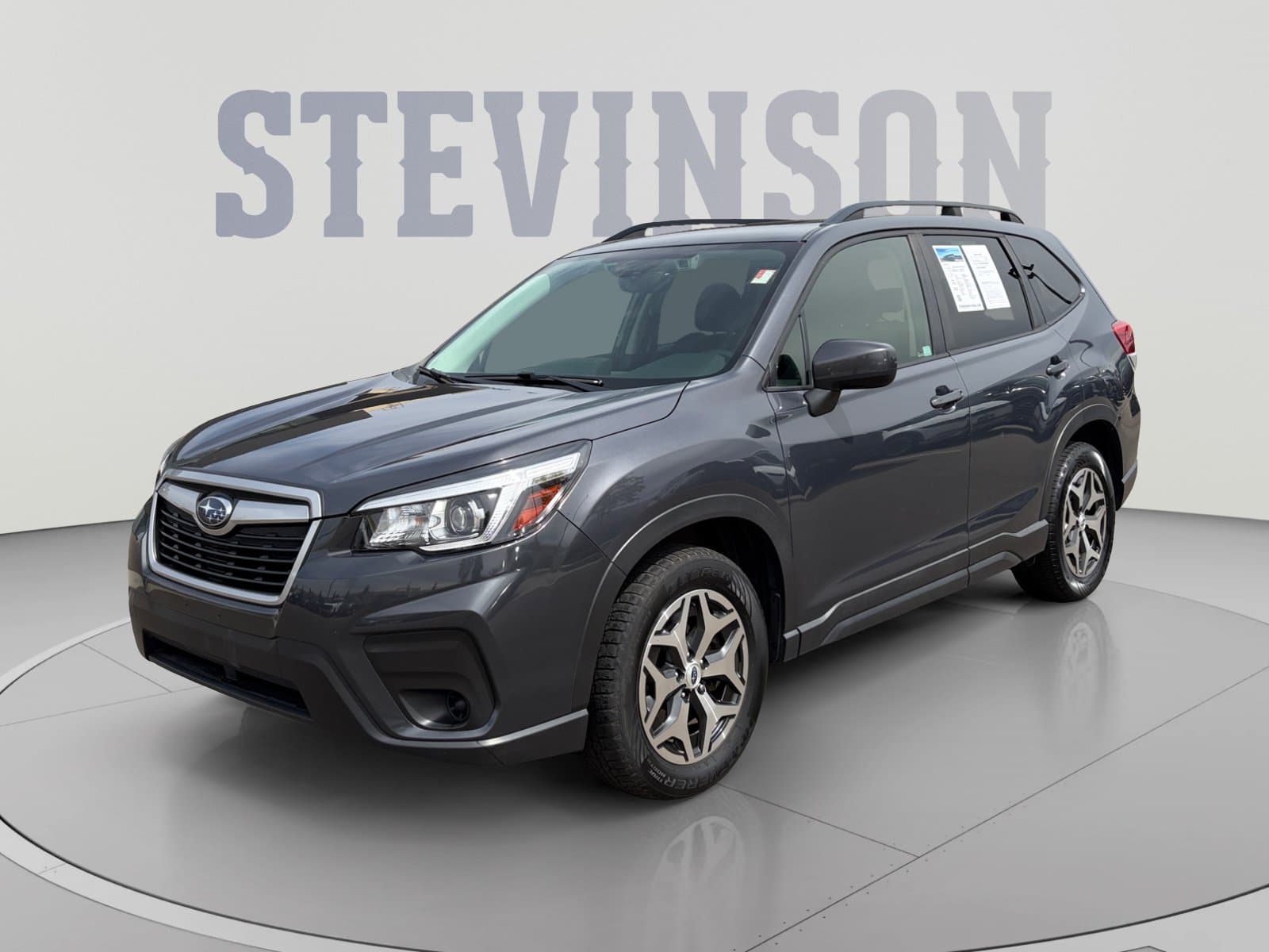 2020 Subaru Forester Premium — photo 1 of 33
