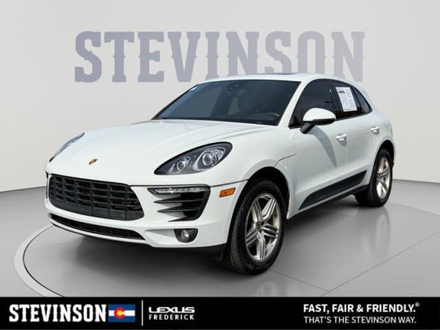 2017 Porsche Macan Base — photo 1 of 32