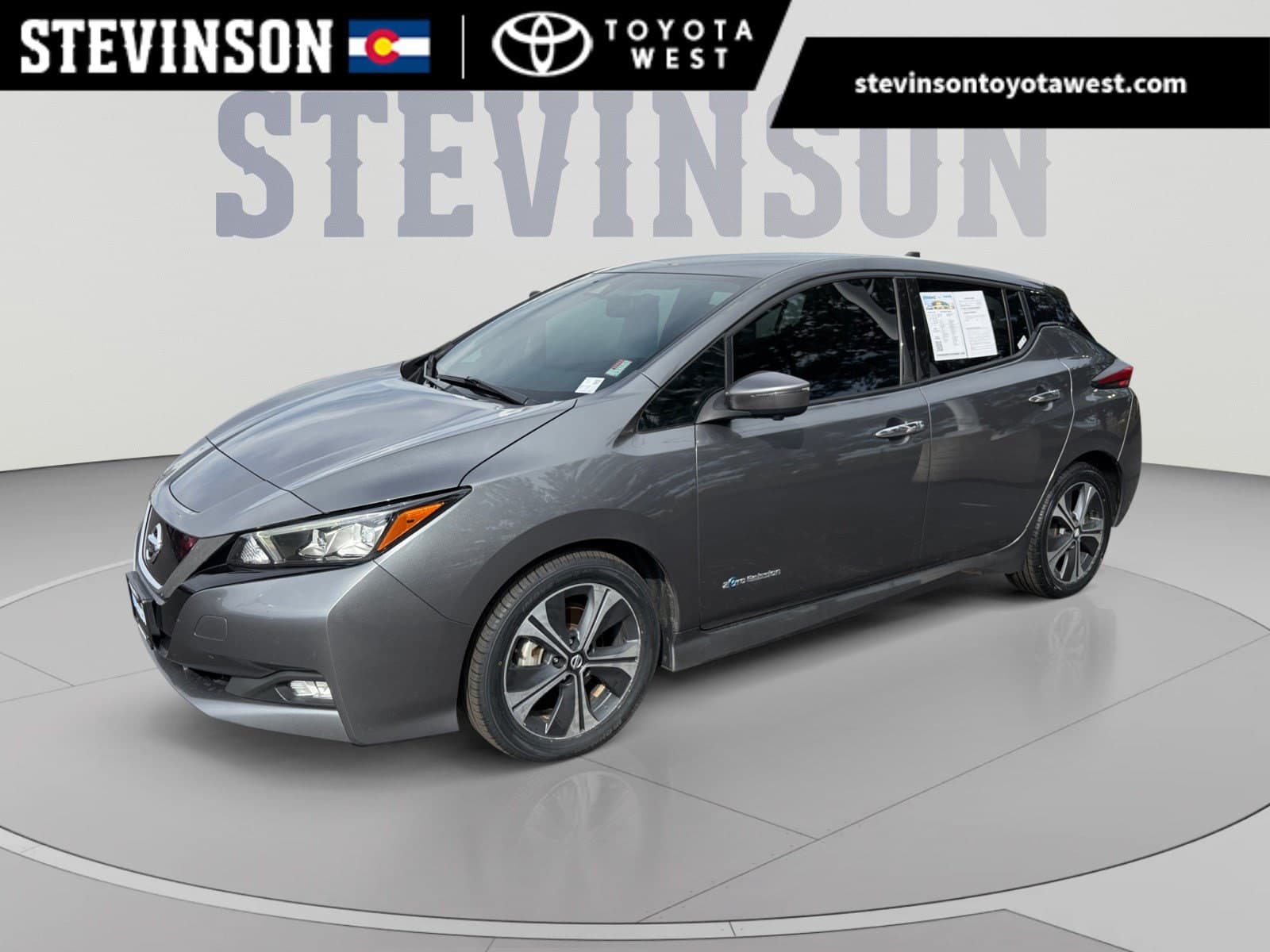 2018 Nissan LEAF SL — photo 1 of 37