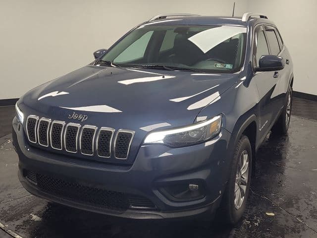 2020 Jeep Cherokee Latitude Plus — photo 1 of 35