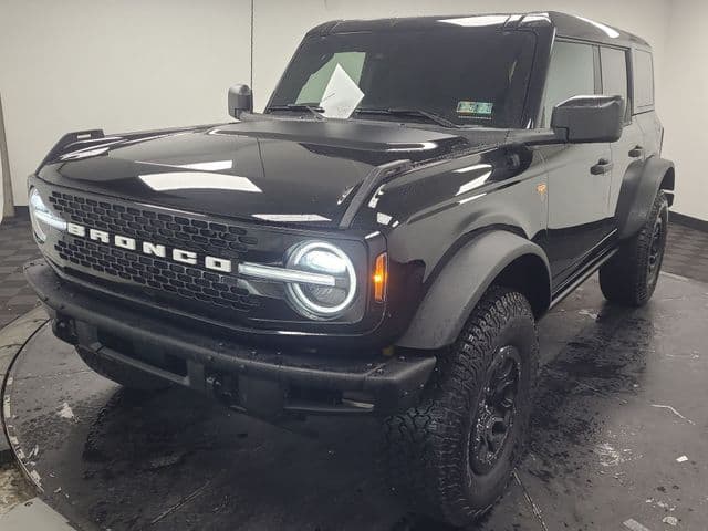 2026 Ford Bronco Badlands — photo 1 of 35