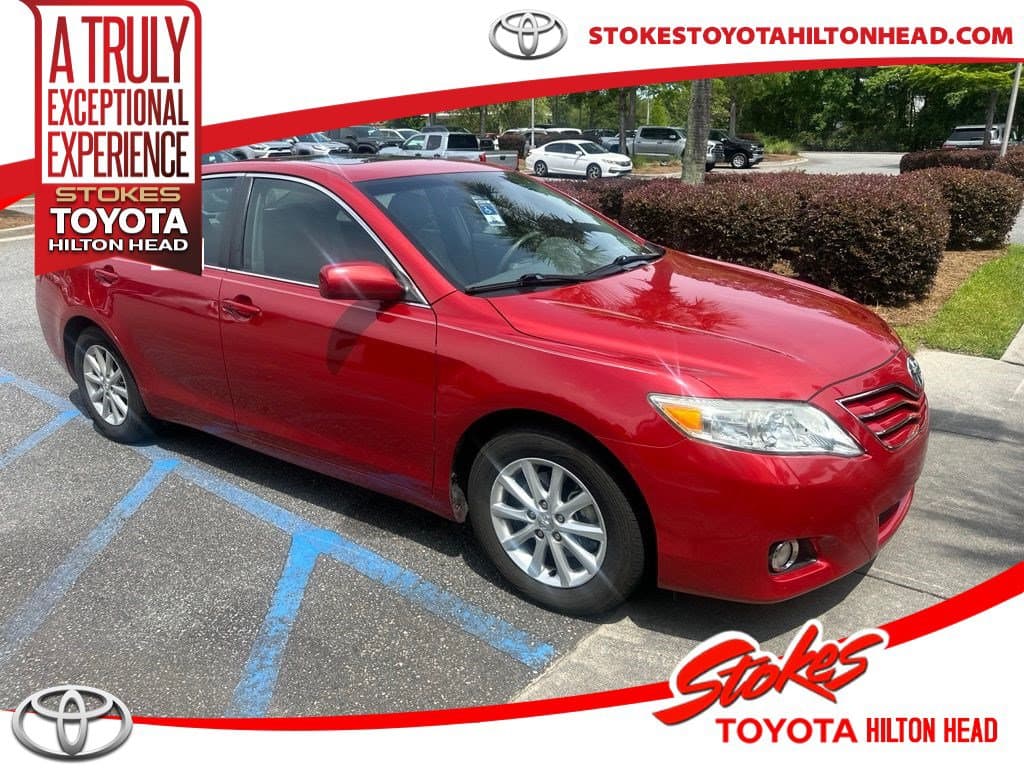 2011 Toyota Camry XLE — photo 1 of 4