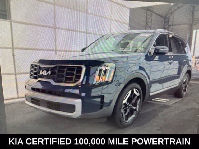 2025 Kia Telluride S — photo 1 of 8