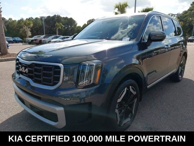 2024 Kia Telluride S — photo 1 of 32