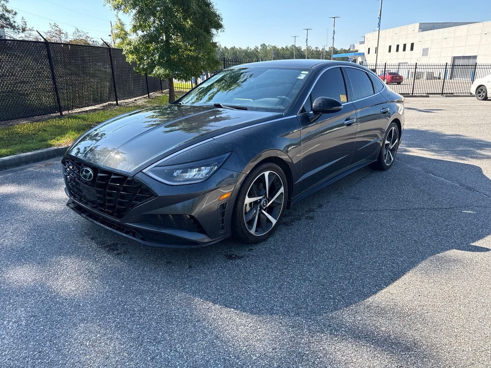 2021 Hyundai Sonata SEL Plus — photo 1 of 7