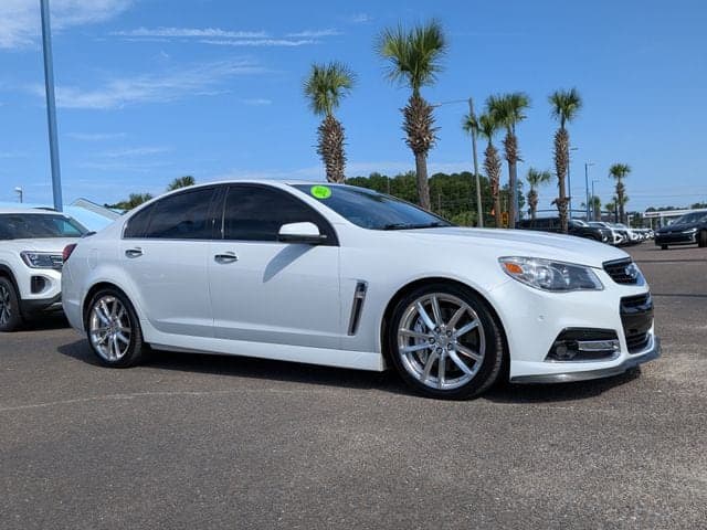 2015 Chevrolet SS Base — photo 1 of 30