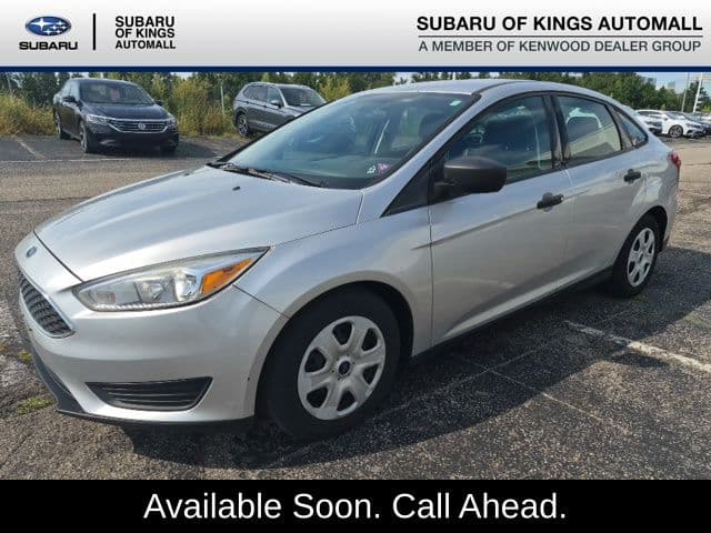 2017 Ford Focus S — photo 1 of 6