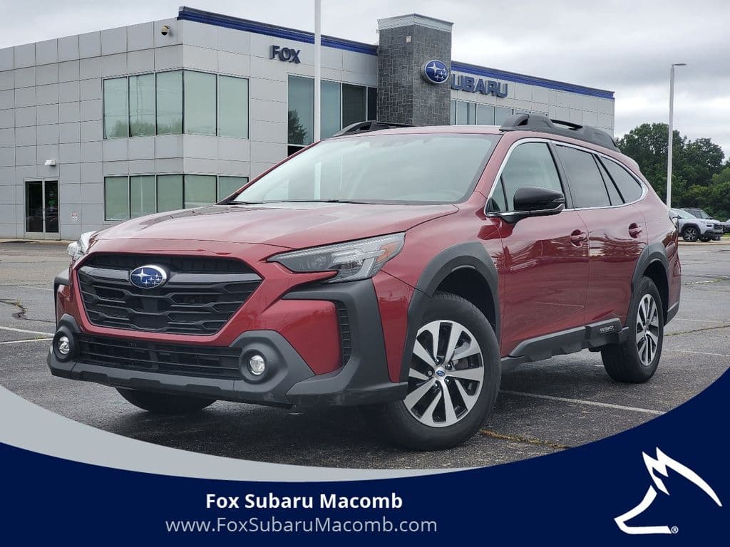 2024 Subaru Outback Premium — photo 1 of 33