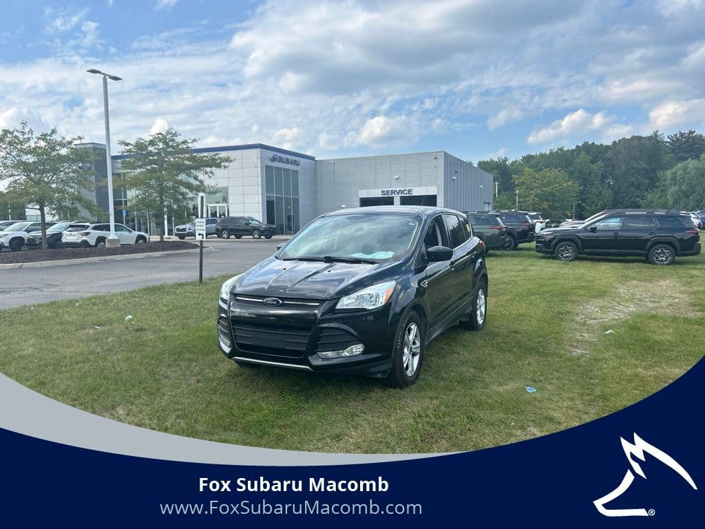 2015 Ford Escape SE — photo 1 of 13
