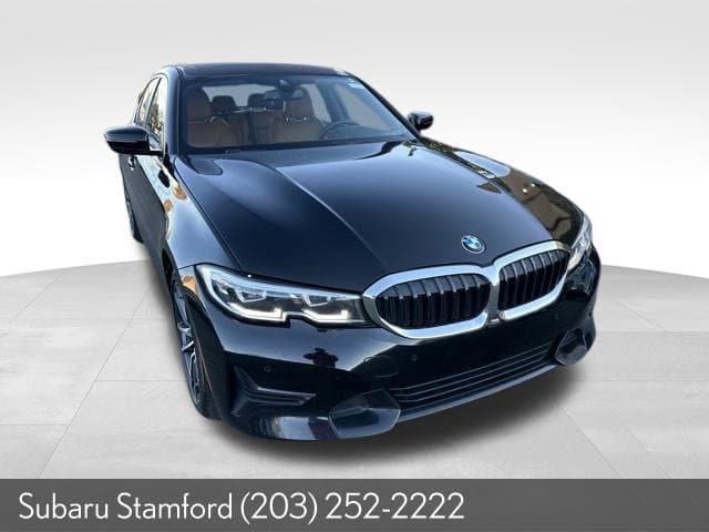2020 BMW 3 Series 330i xDrive — photo 1 of 34