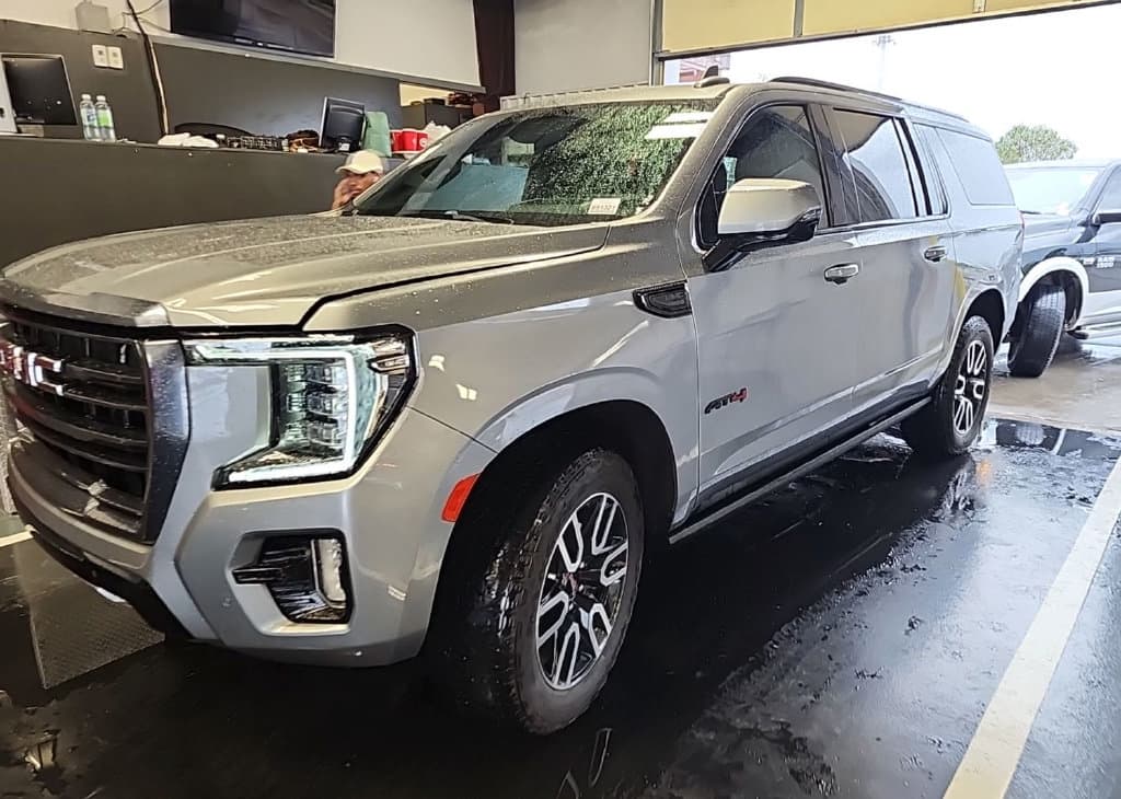 2023 GMC Yukon XL AT4 — photo 1 of 13