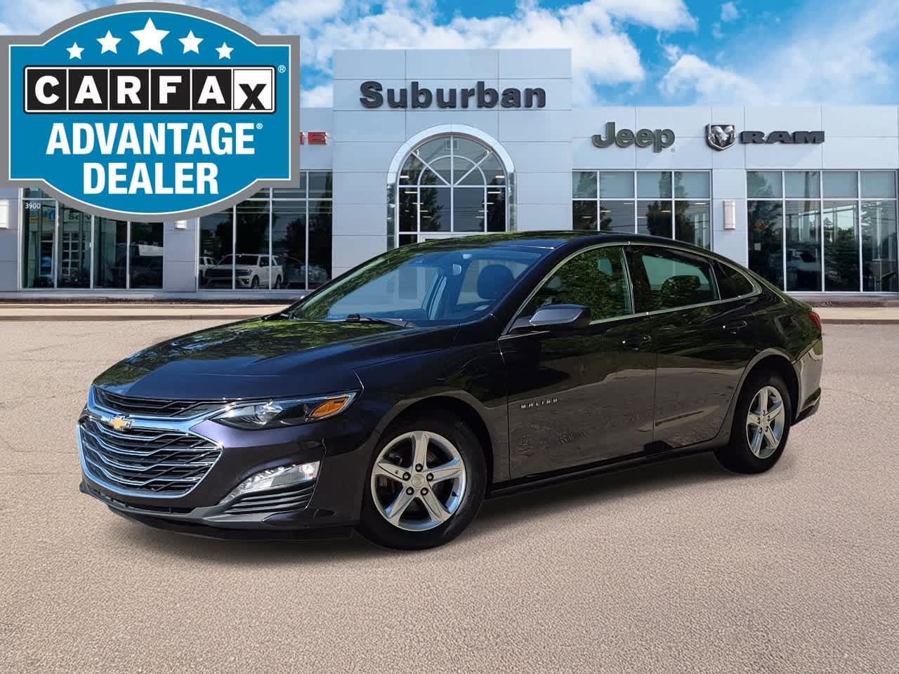 2023 Chevrolet Malibu 1LT — photo 1 of 36