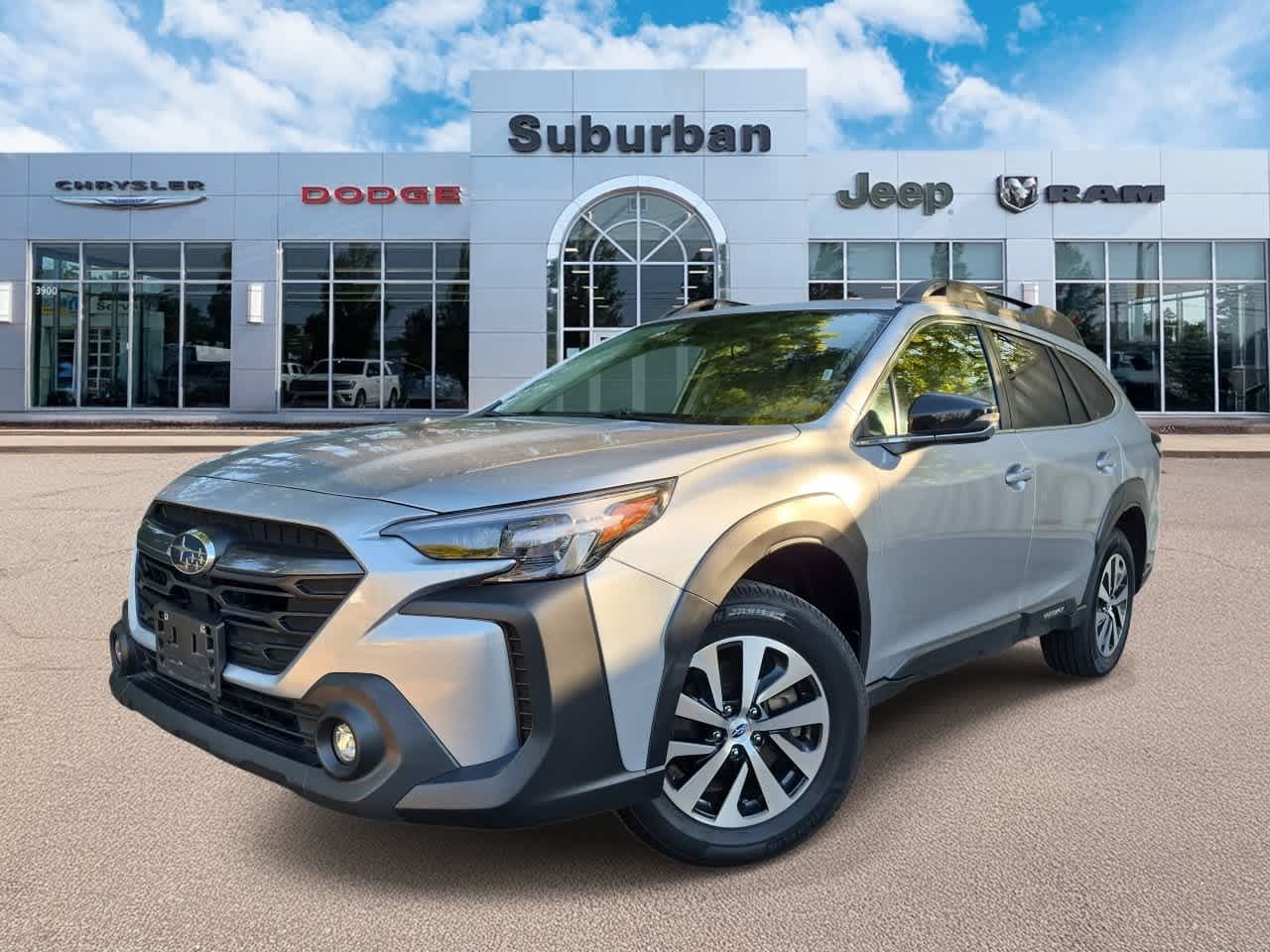 2025 Subaru Outback Premium — photo 1 of 41