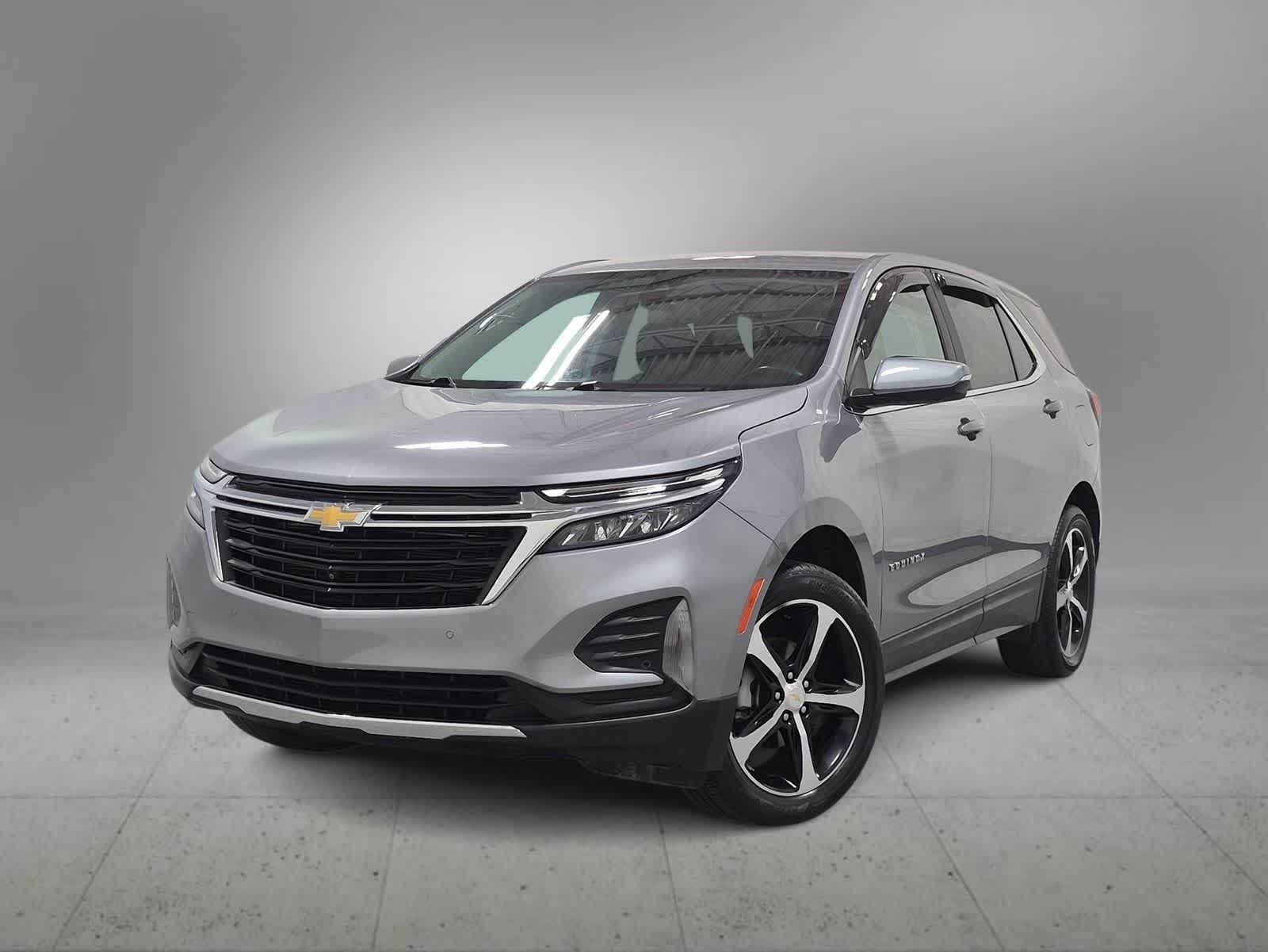 2024 Chevrolet Equinox LT — photo 1 of 37