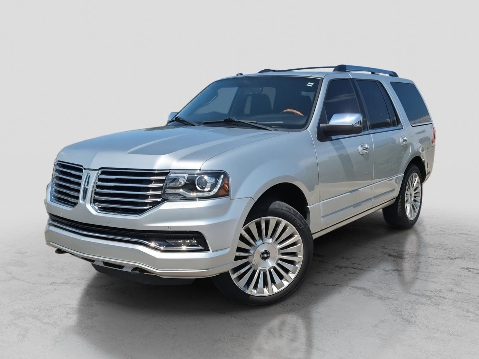 2017 Lincoln Navigator Select — photo 1 of 36