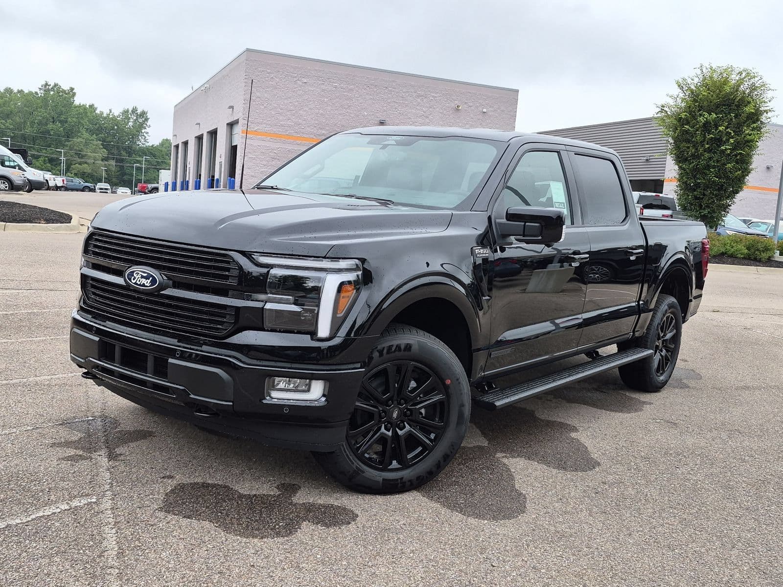 2026 Ford F-150 Platinum — photo 1 of 75