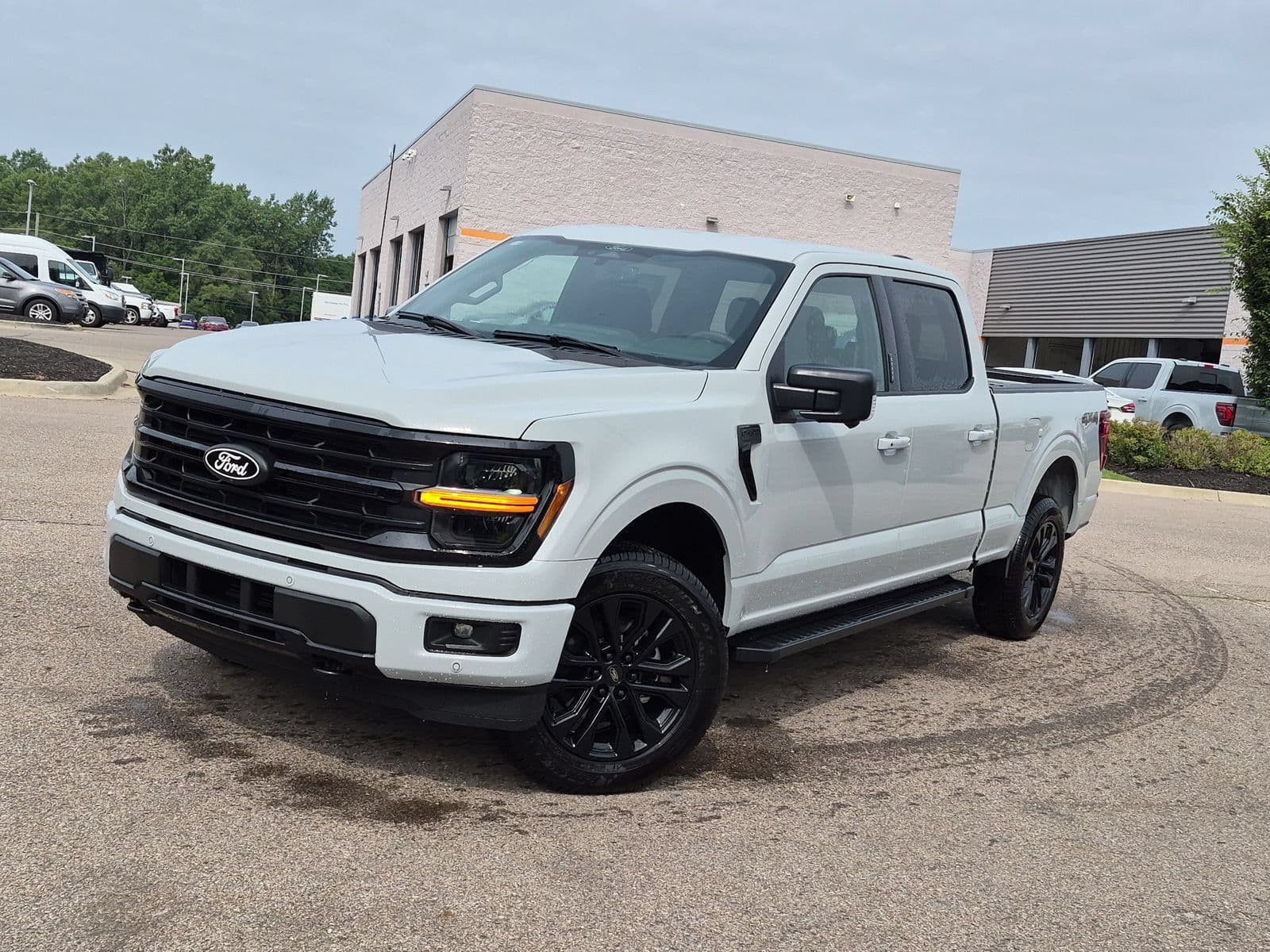 2026 Ford F-150 XLT — photo 1 of 76