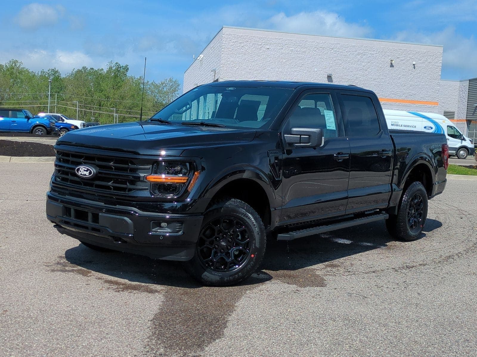 2026 Ford F-150 XLT — photo 1 of 80