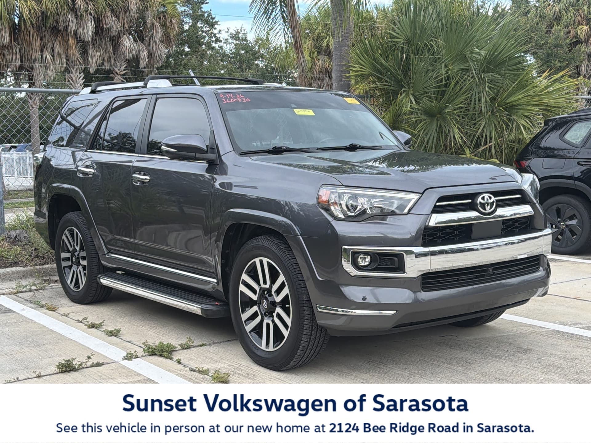 2023 Toyota 4Runner Limited — photo 1 of 4