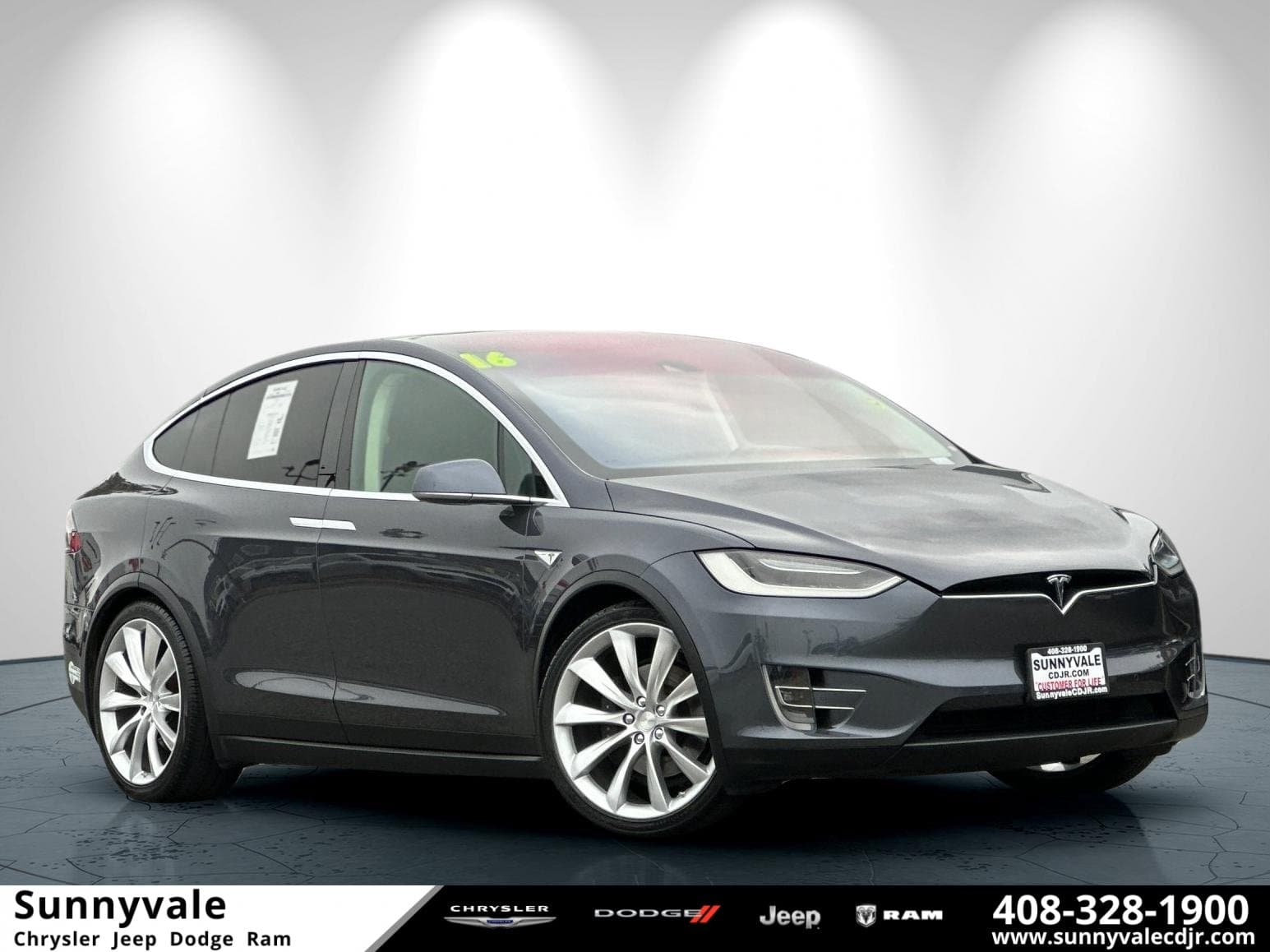2016 Tesla Model X 90D — photo 1 of 29