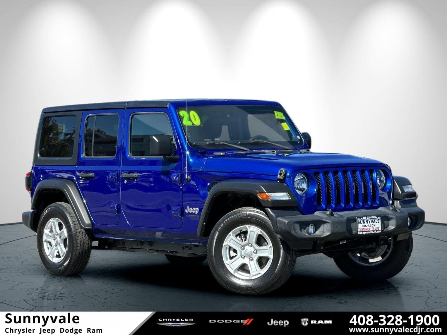 2020 Jeep Wrangler Base — photo 1 of 28