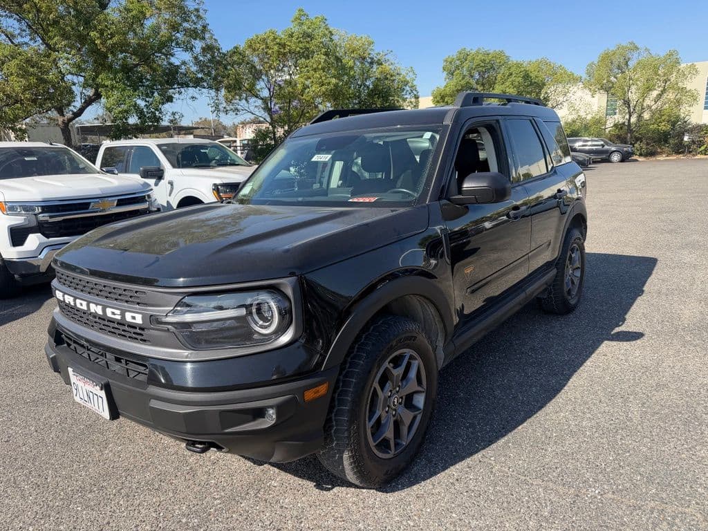 2023 Ford Bronco Sport Badlands — photo 1 of 6