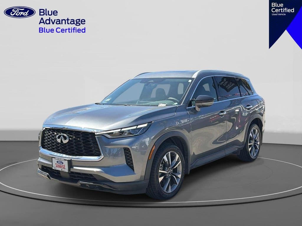 2023 INFINITI QX60 LUXE — photo 1 of 32