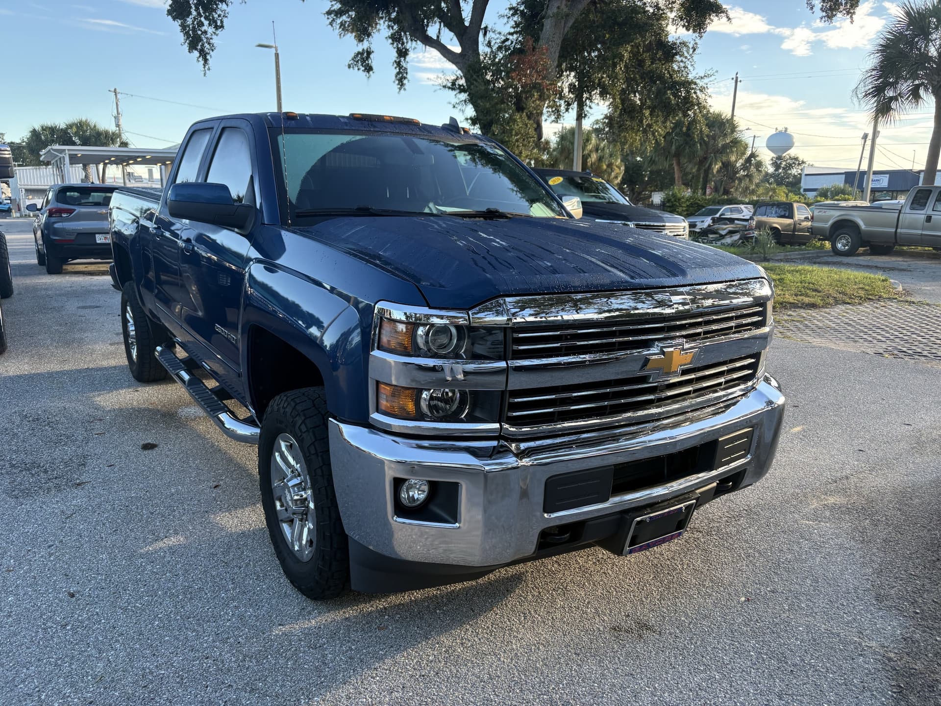 2016 Chevrolet Silverado 2500HD LT — photo 1 of 11