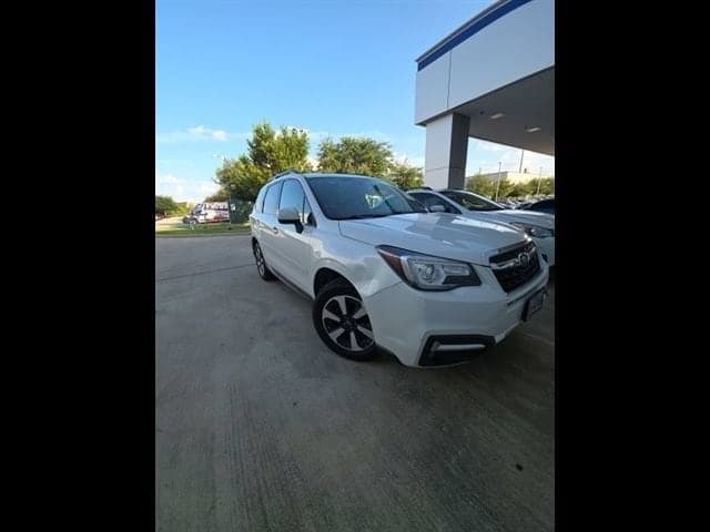2018 Subaru Forester 2.5i Limited — photo 1 of 2