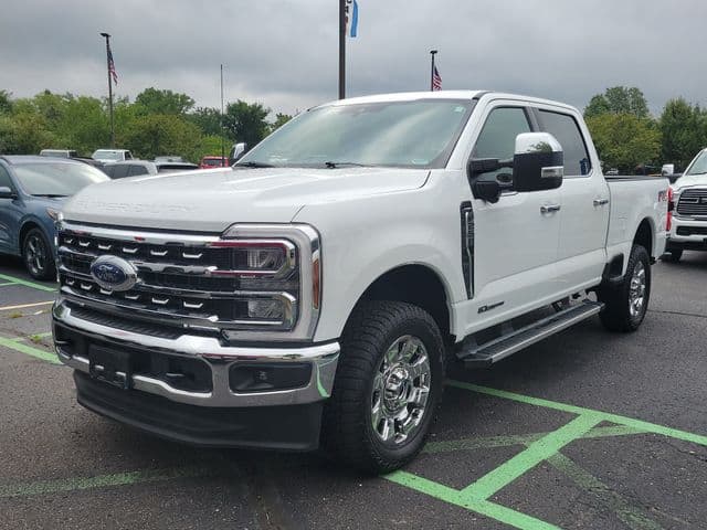 2025 Ford F-250SD Lariat — photo 1 of 6