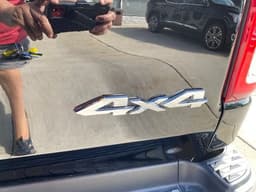 Extra Photo