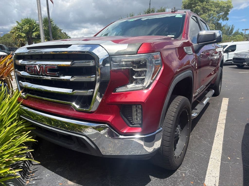 2019 GMC Sierra 1500 SLE — photo 1 of 5