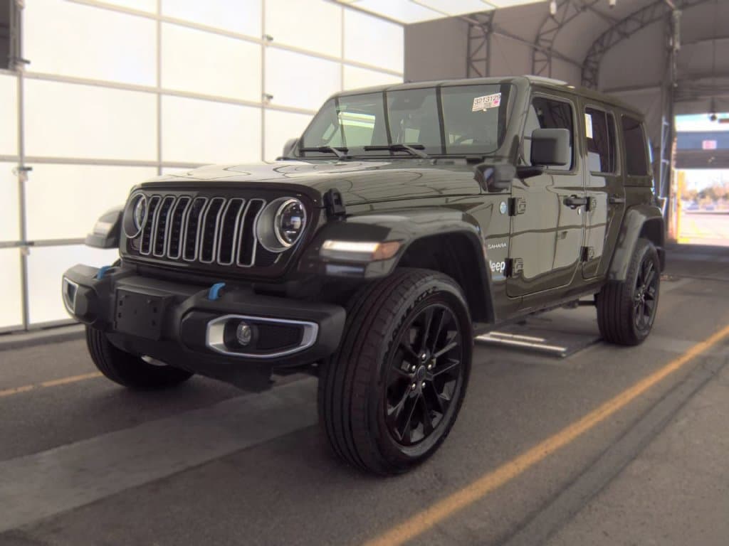 2024 Jeep Wrangler Base — photo 1 of 6