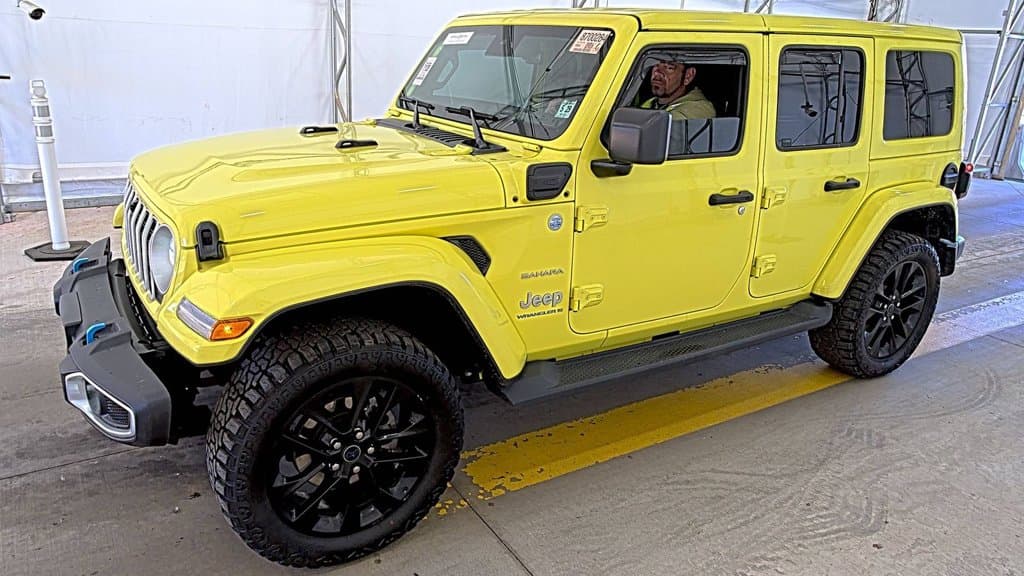 2024 Jeep Wrangler 4xe Sahara — photo 1 of 5