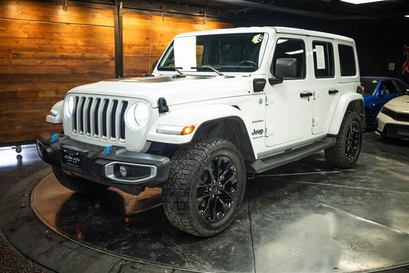 2023 Jeep Wrangler 4xe Sahara — photo 1 of 3