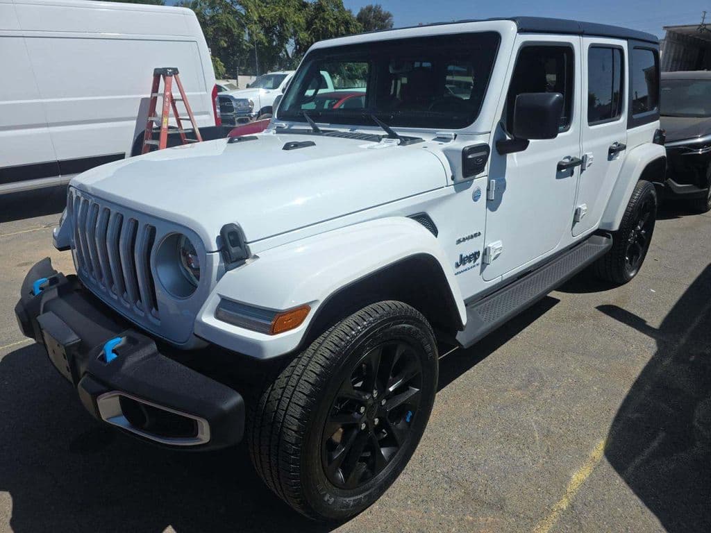 2023 Jeep Wrangler 4xe Sahara — photo 1 of 6