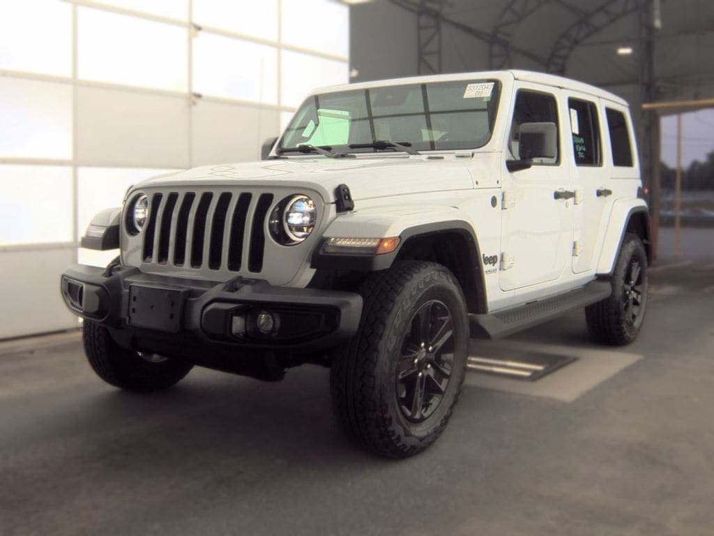 2022 Jeep Wrangler Unlimited Sahara — photo 1 of 5