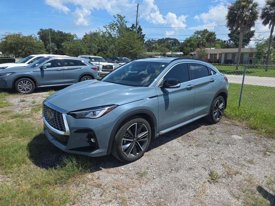 2023 INFINITI QX55 LUXE — photo 1 of 9